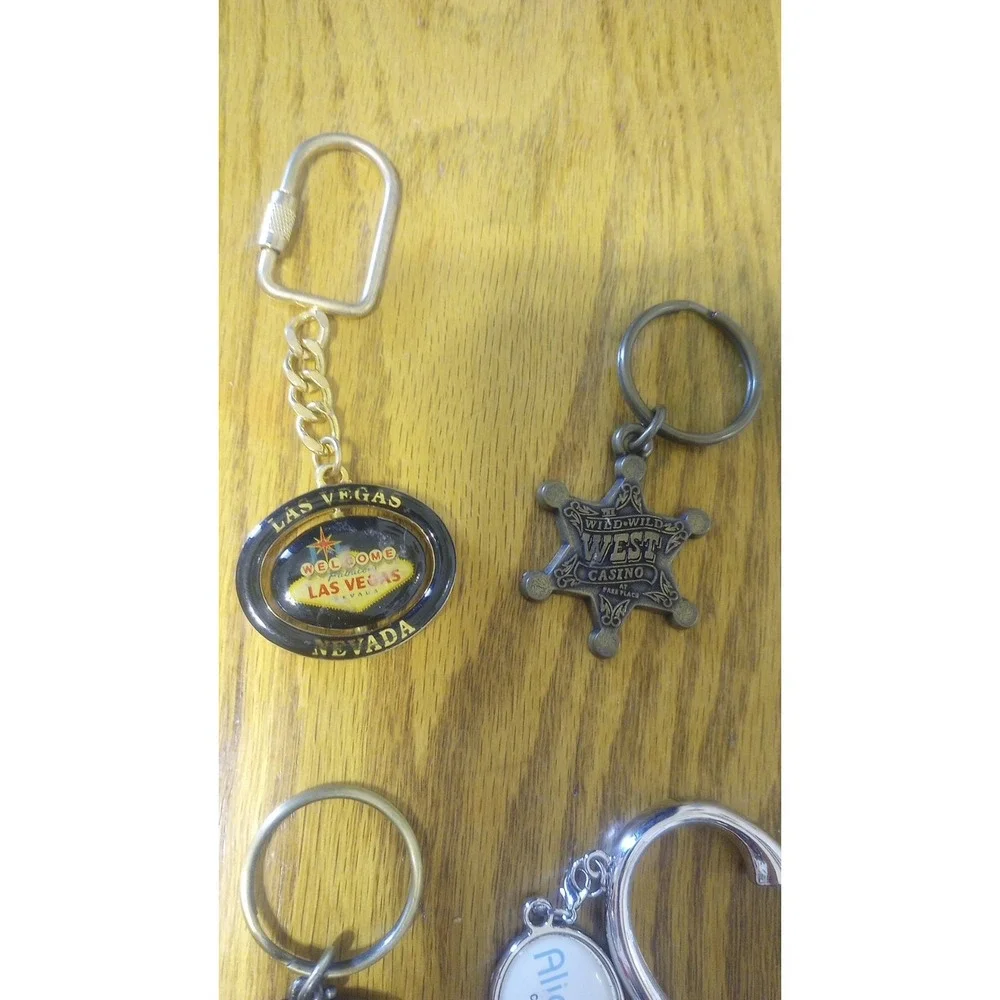 Las Vegas &‎ Casino Vintage Keychain Lot Of 15